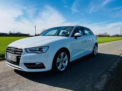 gebraucht Audi A3 Sportback 1.4 TFSI Ambition Scheckh. Xenon, 8-fach TOP