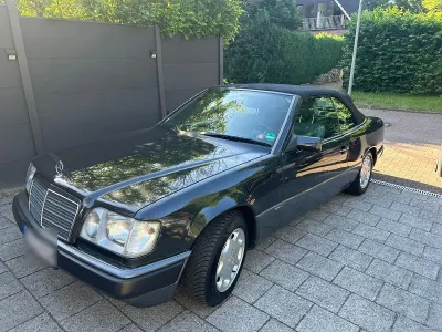 Gebraucht Mercedes 300 220 PS (161 kW) 1994 Grau Cabrio