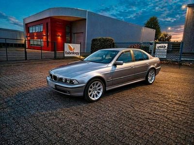 Second-hand BMW 523 170 CP (125 kW) 1999 Gri Berlinǎ