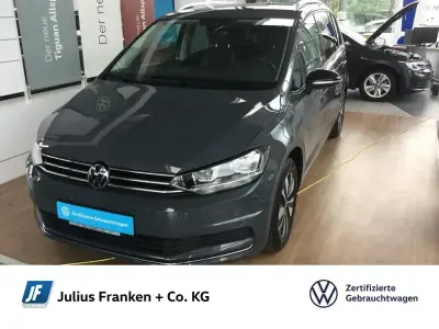 Gebraucht VW Touran Comfortline 150 PS (110 kW) 2025 Grau Van / Kleinbus
