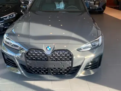 Gebraucht BMW 420 M Sport 184 PS (135 kW) 2023 Andere farben Coupé