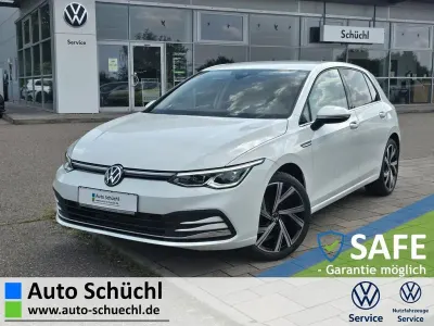 Gebraucht VW Golf VIII Active 150 PS (110 kW) 2024 Weiß Limousine