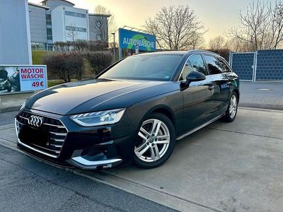 Gebraucht Audi A4 Ambiente 190 PS (139 kW) 2020 Schwarz Kombi