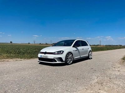 Gebraucht VW Golf VII GTI Clubsport 265 PS (194 kW) 2017 Weiß Limousine