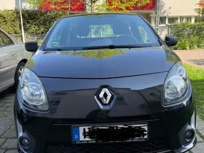 Używany Renault Twingo Expression 76 KM (55 kW) 2010 Czarny Hatchback