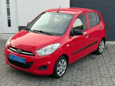 Gebraucht Hyundai i10 Edition 69 PS (50 kW) 2011 Rot Kleinwagen