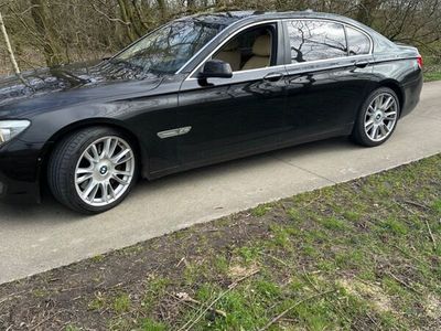 gebraucht BMW 750L i - *Vollaustatung*