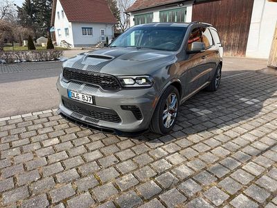 Grau Gebraucht 2021 Dodge Durango SUV | 66.000 € (Teuer)