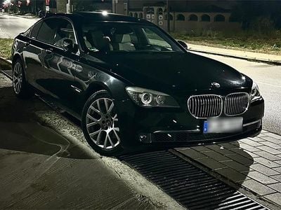 BMW 730