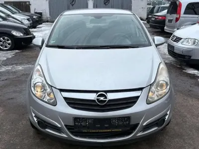 Używany Opel Corsa Edition 80 KM (58 kW) 2008 Szary Hatchback