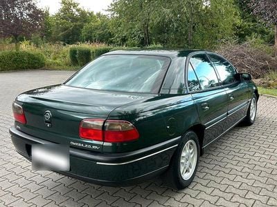 Opel Omega