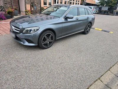 Gebraucht Mercedes C220 194 PS (142 kW) 2018 Silber Kombi