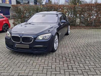 Gebraucht BMW 740 Comfort Edition 306 PS (225 kW) 2010 Blau Limousine