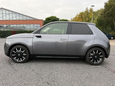 Honda e