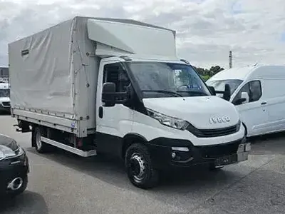Gebraucht Iveco Daily 180 PS (132 kW) 2018 Weiss