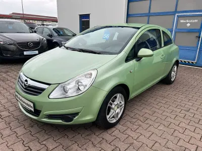 Używany Opel Corsa Edition 90 KM (66 kW) 2010 Zielony Hatchback