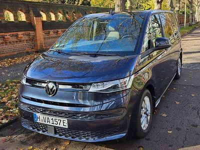 Gebraucht VW Multivan 245 PS (180 kW) 2025 Blau Van