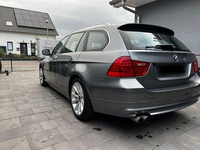 Second-hand BMW 325 218 CP (160 kW) 2010 Gri Break