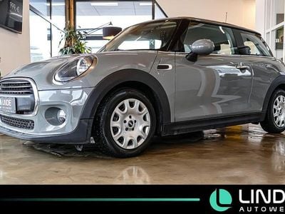 Gebraucht Mini Cooper 102 PS (75 kW) 2018 Moonwalk grey (metallic) Kleinwagen