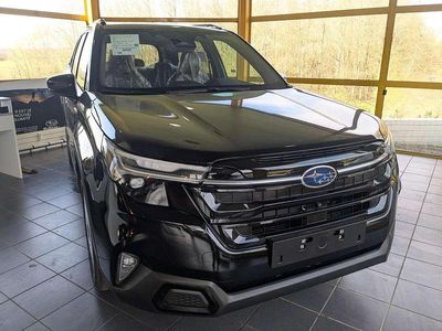 Nuova Subaru Forester Platinum 136 CV (100 kW) 2025 Nero SUV
