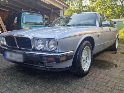 Gebraucht Jaguar XJ12 310 PS (228 kW) 1993 Silber Limousine