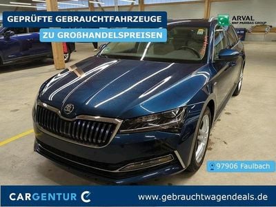 Gebraucht Skoda Superb LAURIN & KLEMENT 200 PS (147 kW) 2021 Lava blau Kombi