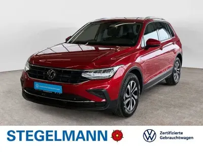 Gebraucht VW Tiguan Active 150 PS (110 kW) 2022 Rot SUV