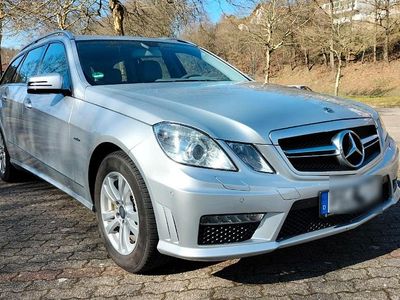 Mercedes E200
