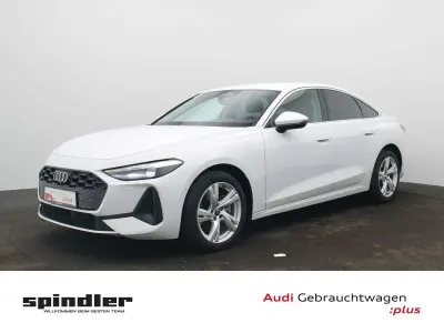 Gebraucht Audi A5 Basis 204 PS (150 kW) 2025 Gletscherweiß metallic Limousine