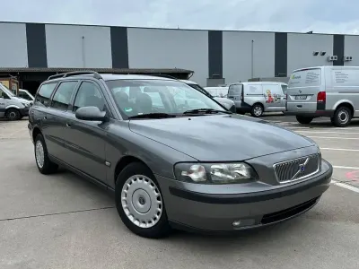 Gebraucht Volvo V70 140 PS (102 kW) 2000 Grau Kombi