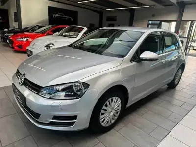Gebraucht VW Golf VII Trendline 150 PS (110 kW) 2016 Andere Limousine