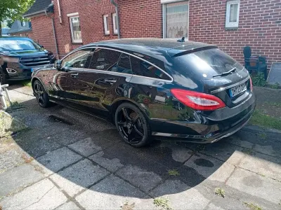 Gebraucht Mercedes CLS350 258 PS (189 kW) 2013 Schwarz Coupé