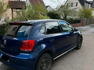 Używany VW Polo 86 KM (63 kW) 2011 Niebieski Hatchback