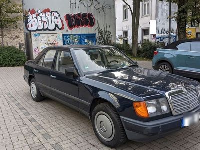 gebraucht Mercedes E230 