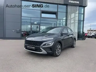 Gebraucht Hyundai Kona Trend 141 PS (103 kW) 2021 Schwarz SUV