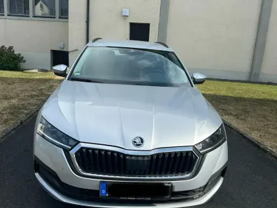 Gebraucht Skoda Octavia 116 PS (85 kW) 2022 Silber Kombi
