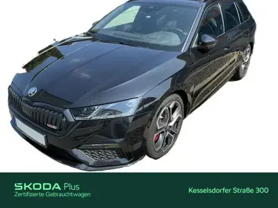 Gebraucht Skoda Octavia RS 245 PS (180 kW) 2022 Blackmagic perleffekt Kombi
