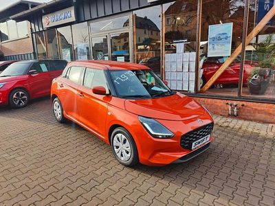 Orange Neu 2025 Suzuki Swift Club Limousine | 17.970 €