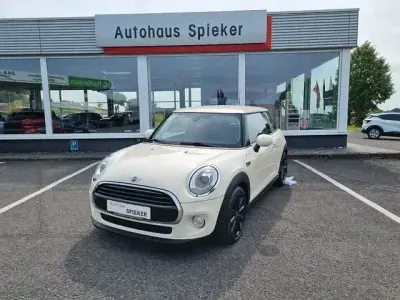Gebraucht Mini Cooper D 116 PS (85 kW) 2017 Pepper (old english) white Kleinwagen