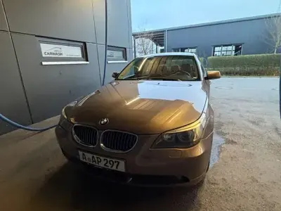Gebraucht BMW 525 218 PS (160 kW) 2005 Limousine