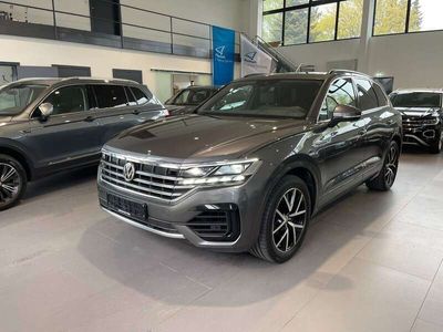 gebraucht VW Touareg R-Line 3.0 TDI DSG 4M LUFT/KAM/PANO/AHK