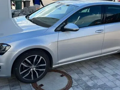 Second-hand VW Golf VII Highline 150 CP (110 kW) 2016 Gri Hatchback