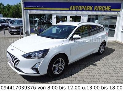 Weiß Gebraucht 2022 Ford Focus Cool & Connect Kombi | 13.900 € (Fairer Preis)