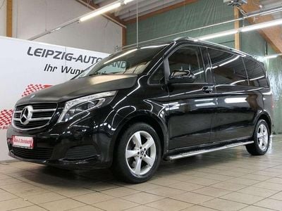Gebraucht Mercedes V220 Edition 190 PS (139 kW) 2019 Obsidianschwarz Van / Kleinbus
