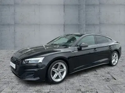 Gebraucht Audi A5 Sportback Advanced 163 PS (119 kW) 2023 Mythosschwarz metallic Kleinwagen