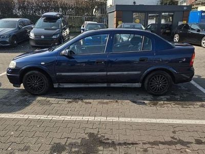 Gebraucht Opel Astra Elegance 101 PS (74 kW) 1999 Blau Limousine