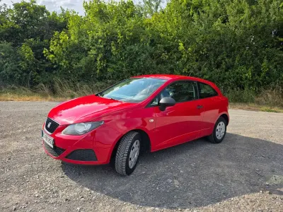 Gebraucht Seat Ibiza SC 60 PS (44 kW) 2011 Rot Kleinwagen