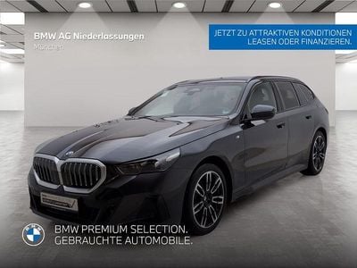 Grau Gebraucht 2025 BMW 520 Comfort Edition Kombi | 50.901 € (Fairer Preis)