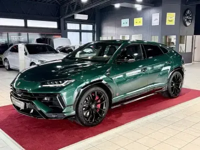 Usata Lamborghini Urus 666 CV (489 kW) 2025 Verde SUV