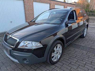 Gebraucht Skoda Octavia Scout 140 PS (102 kW) 2009 Schwarz Kombi